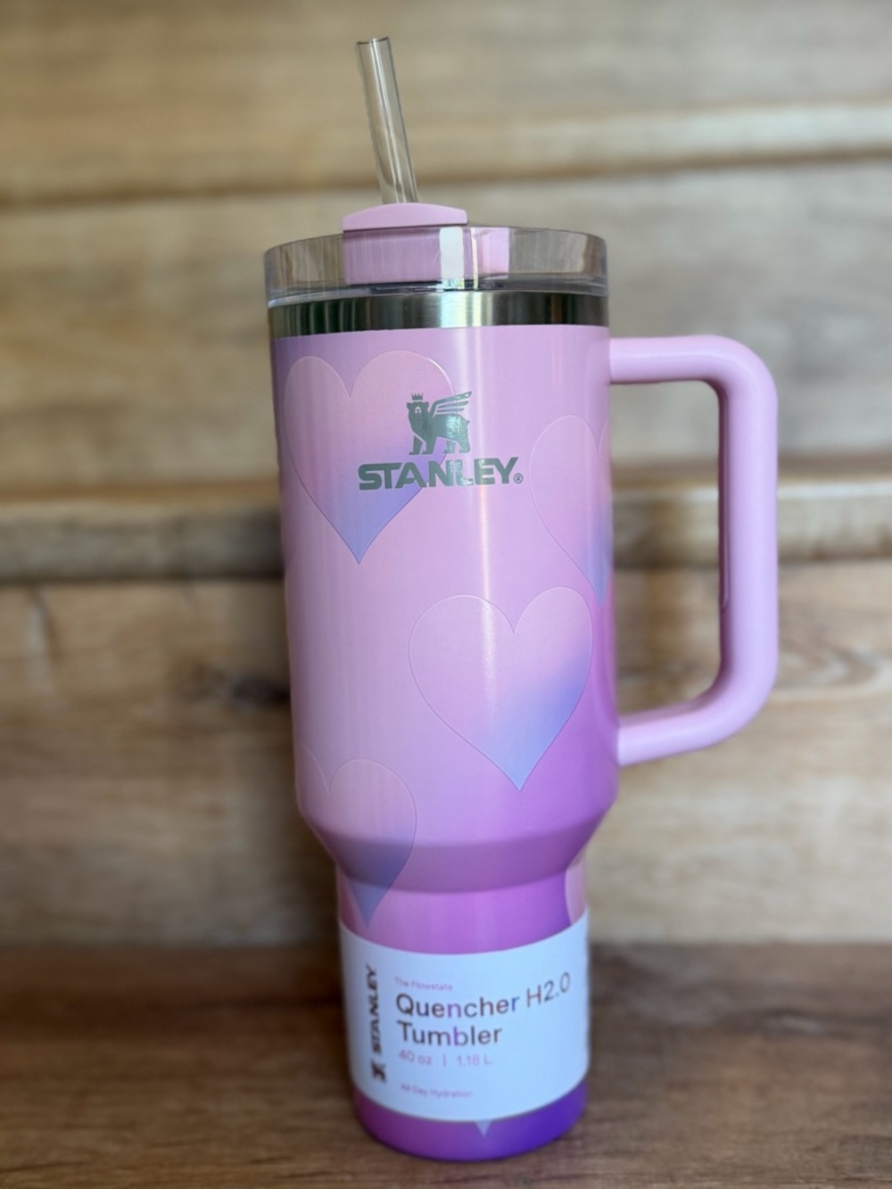 Stanley Valentine's Day 40 oz Stainless Steel
H2.0 Flowstate Quencher Tumbler